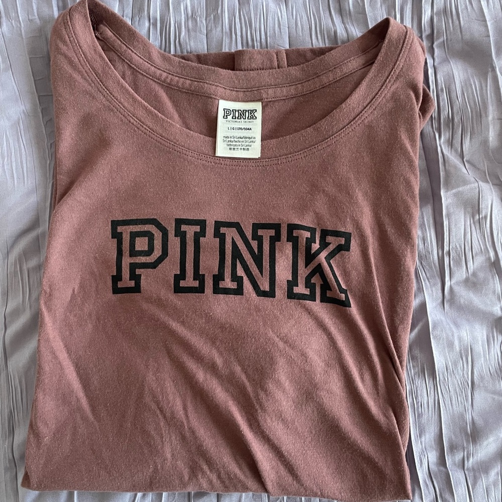 Large Victorias Secret PINK t-shirt